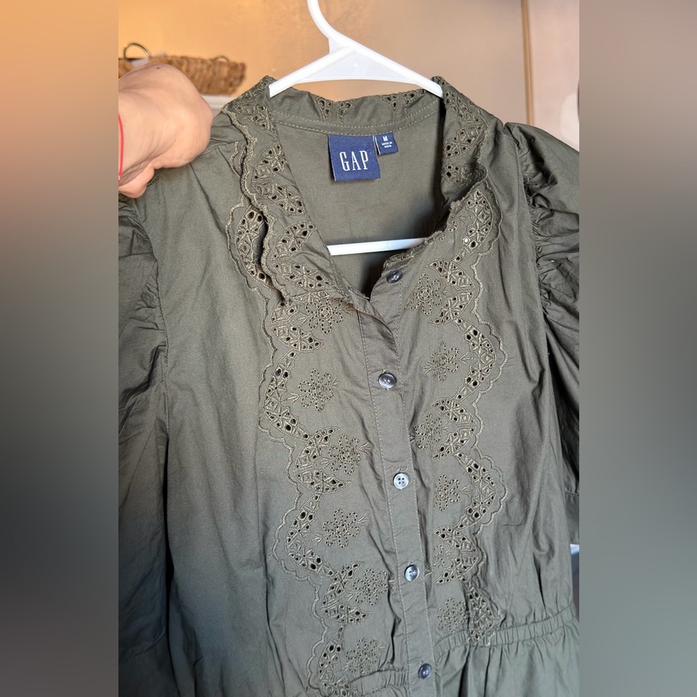 GAP Olive Green Eyelet Button-Front Mini Dress - Picture 2 of 5